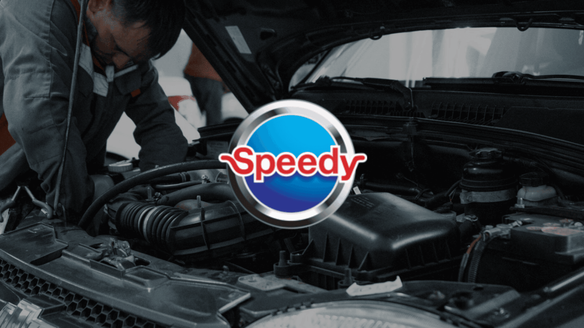 réparation auto speedy : mécanicien sous le capot