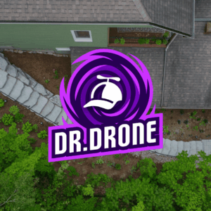 vue drone : toit et jardin avec escalier en pierre