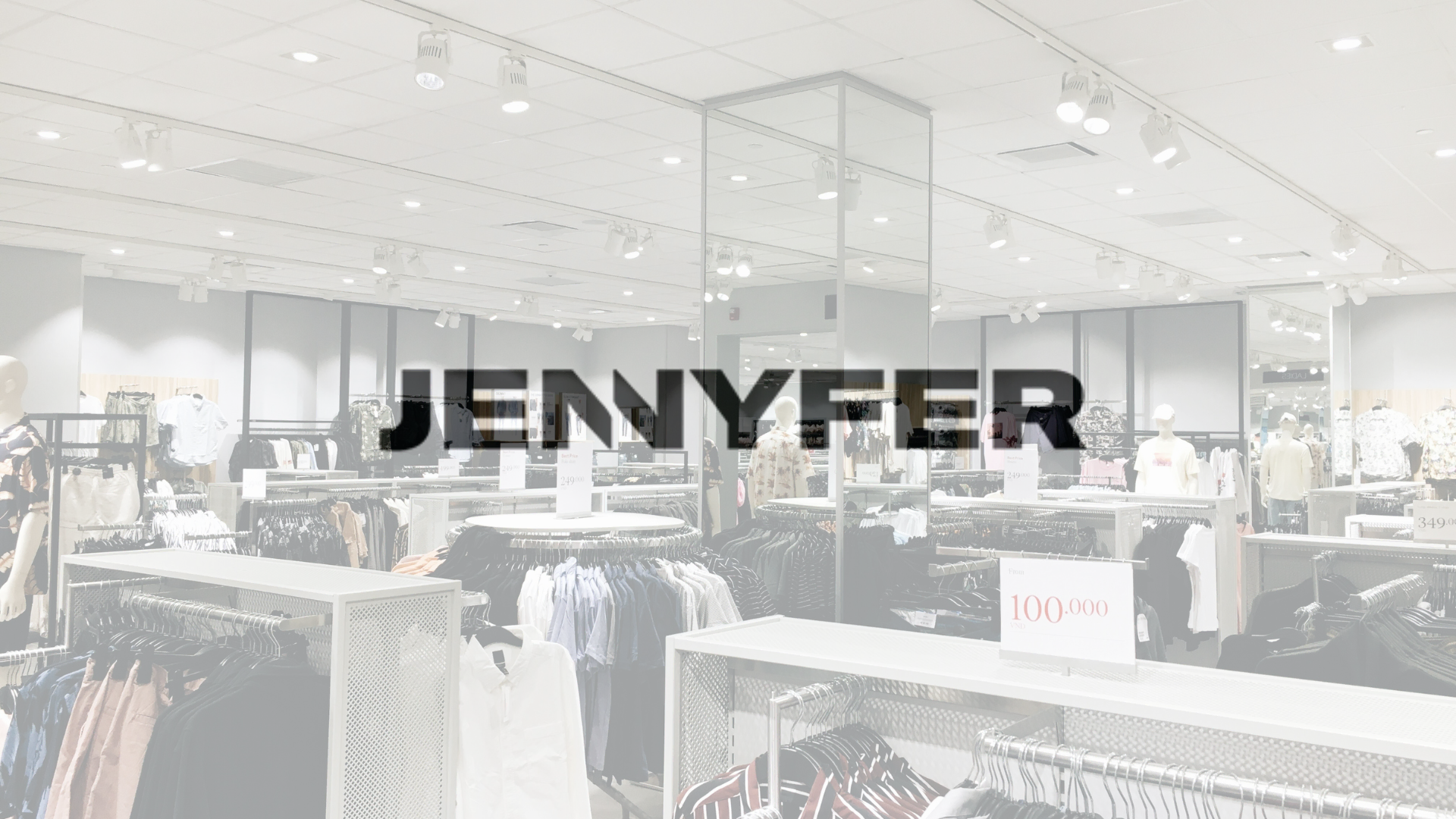 intérieur lumineux de la boutique jennyfer
