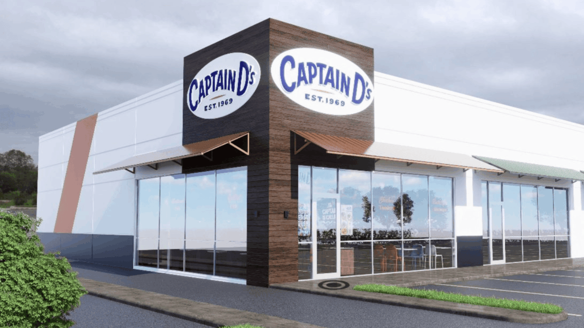 fachada exterior de captain d’s con torre y ventanales