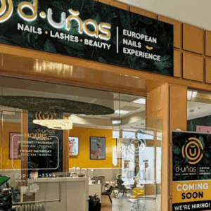 fachada de salón de uñas y belleza moderna
