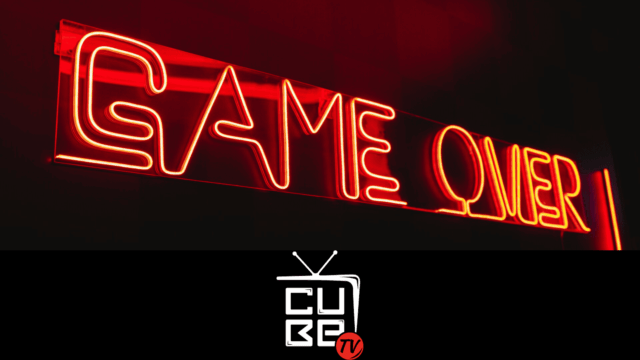 néon «game over» arcade rétro — cube tv