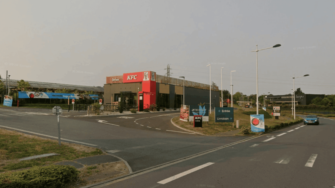 kfc avec drive et livraison en bord de route