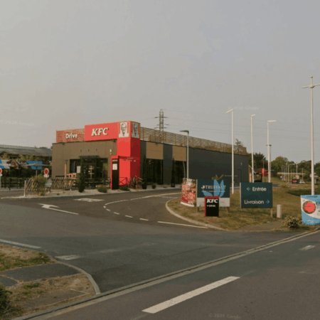 kfc avec drive et livraison en bord de route