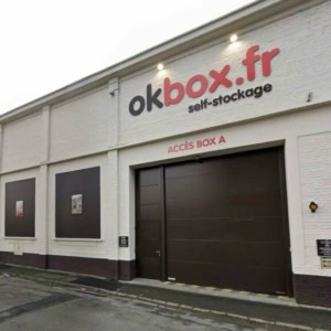 okbox self stockage : façade et accès box a