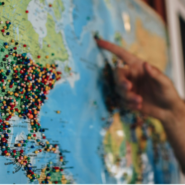usa pushpin map: travel memories and routes