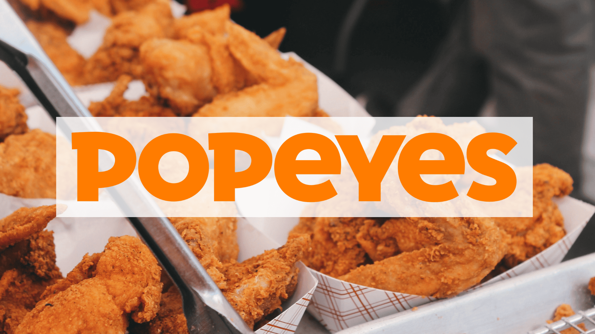 popeyes: pollo fritto croccante in vetrina