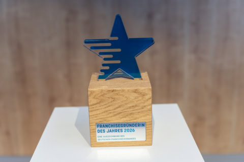 franchisegründerin des jahres 2026 – blauer acrylstern