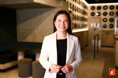 smiling businesswoman portrait in modern office