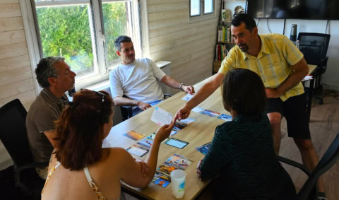 atelier collaboratif de cartes pour réunion créative
