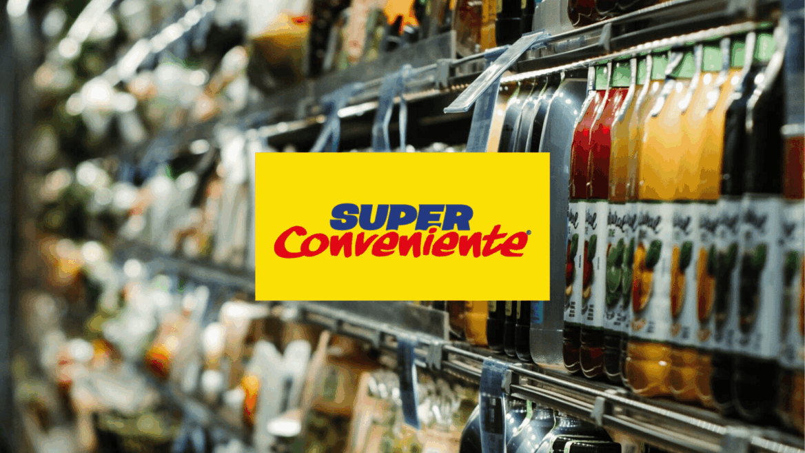scaffale di bevande con logo super conveniente