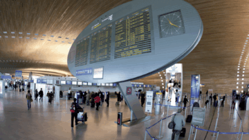 hall daéroport Paris Orly