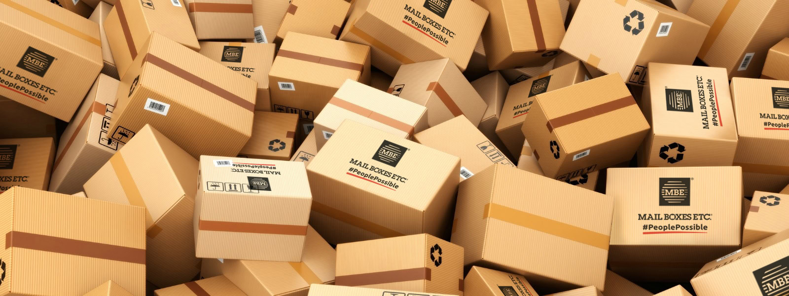 cajas de cartón mbe apiladas para envío