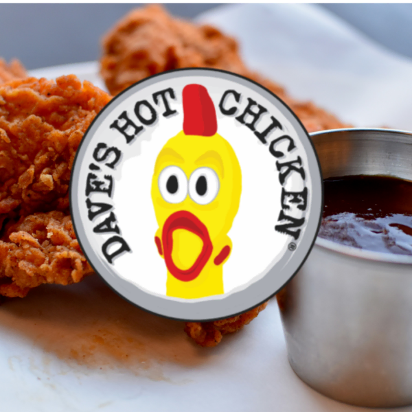 daves hot chicken: crispy spicy fried chicken with dip