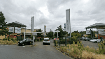 entrée family village – boutiques et restaurants
