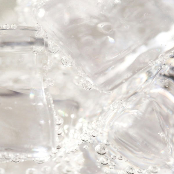 macro glaçons et bulles effervescentes