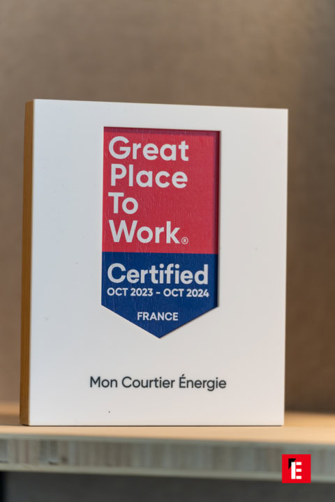 plaque great place to work de mon courtier Énergie