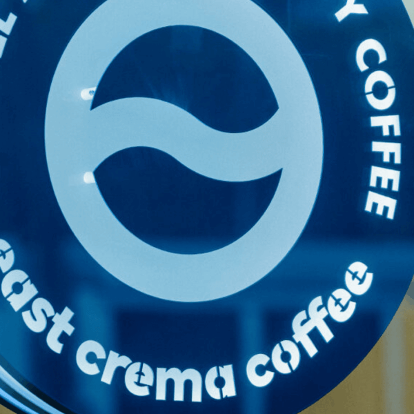 letrero circular azul de café moderno