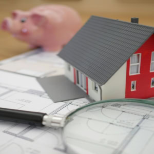 maquette de maison et plans pour achat immobilier