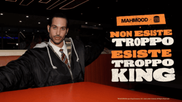 ritratto maschile nel diner burger king retrò