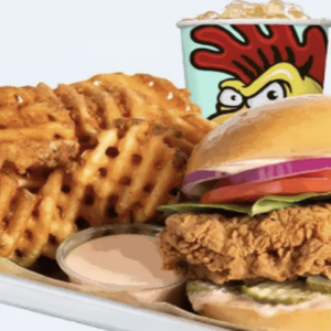 sandwich au poulet frit croustillant et frites gaufrettes