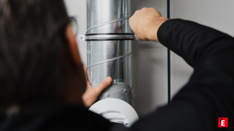 installation d’une gaine de ventilation en métal