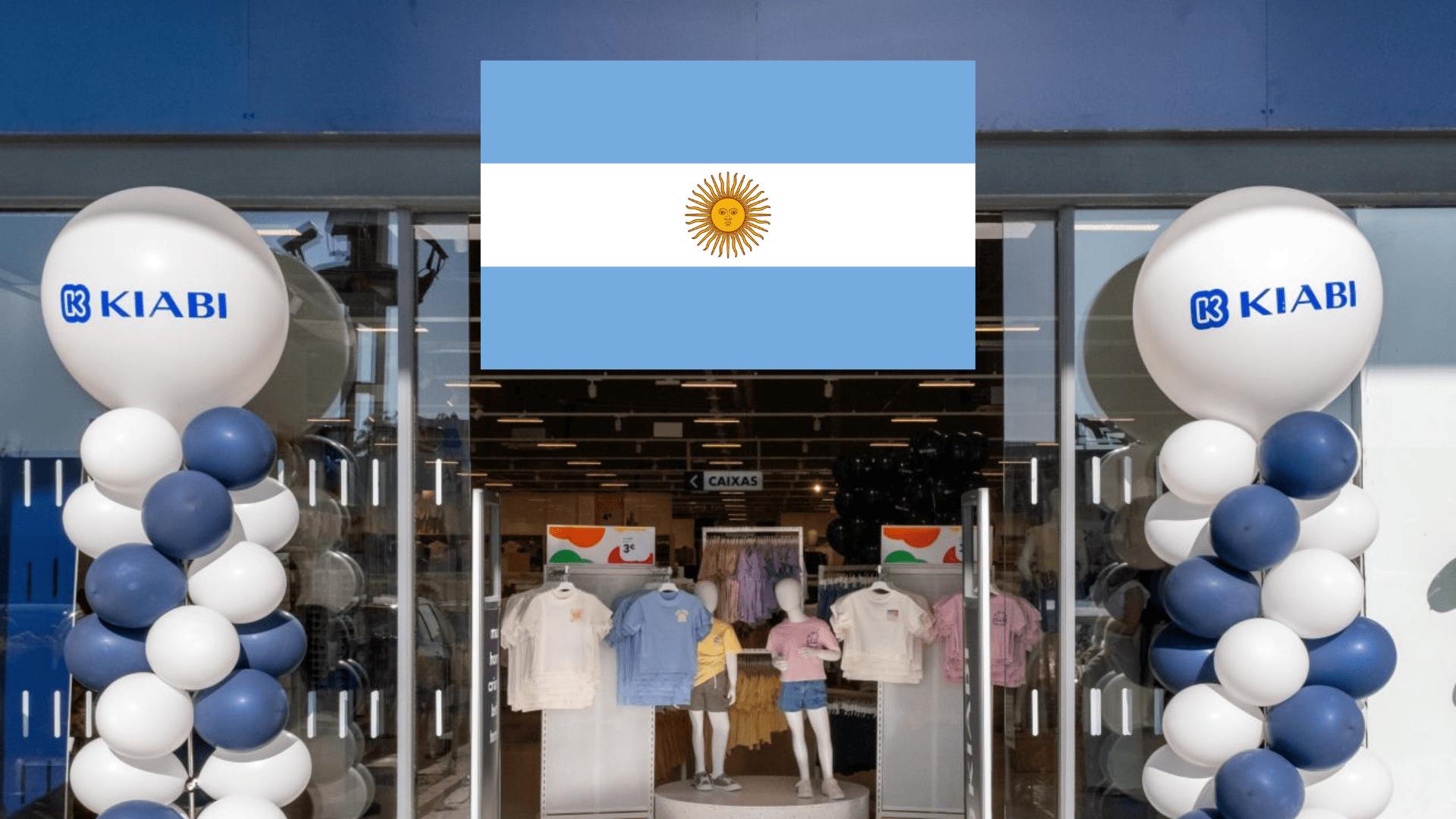entrada kiabi decorada con globos argentinos