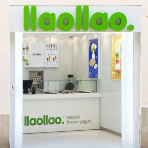 boutique llaollao de yaourt glacé moderne