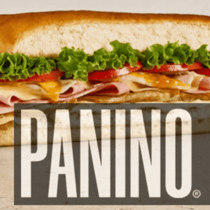 panino gourmet con jamón, queso y tomate
