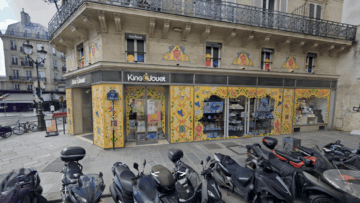 façade king jouet colorée à paris