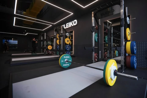 salle de musculation eleiko moderne et noire