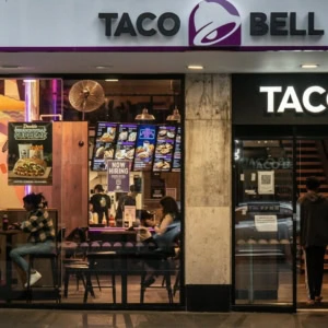 facciata taco bell in centro commerciale