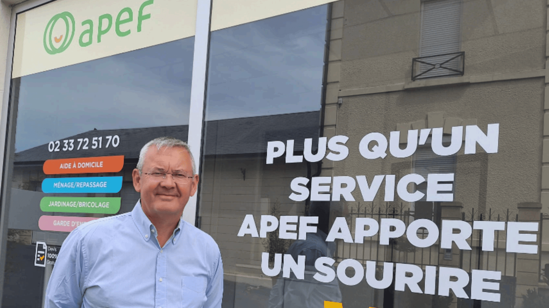 vitrine apef : services à domicile et portrait homme