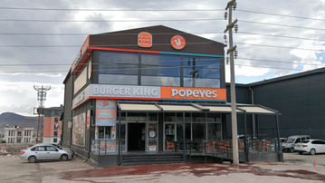 restaurant burger king et popeyes, extérieur moderne