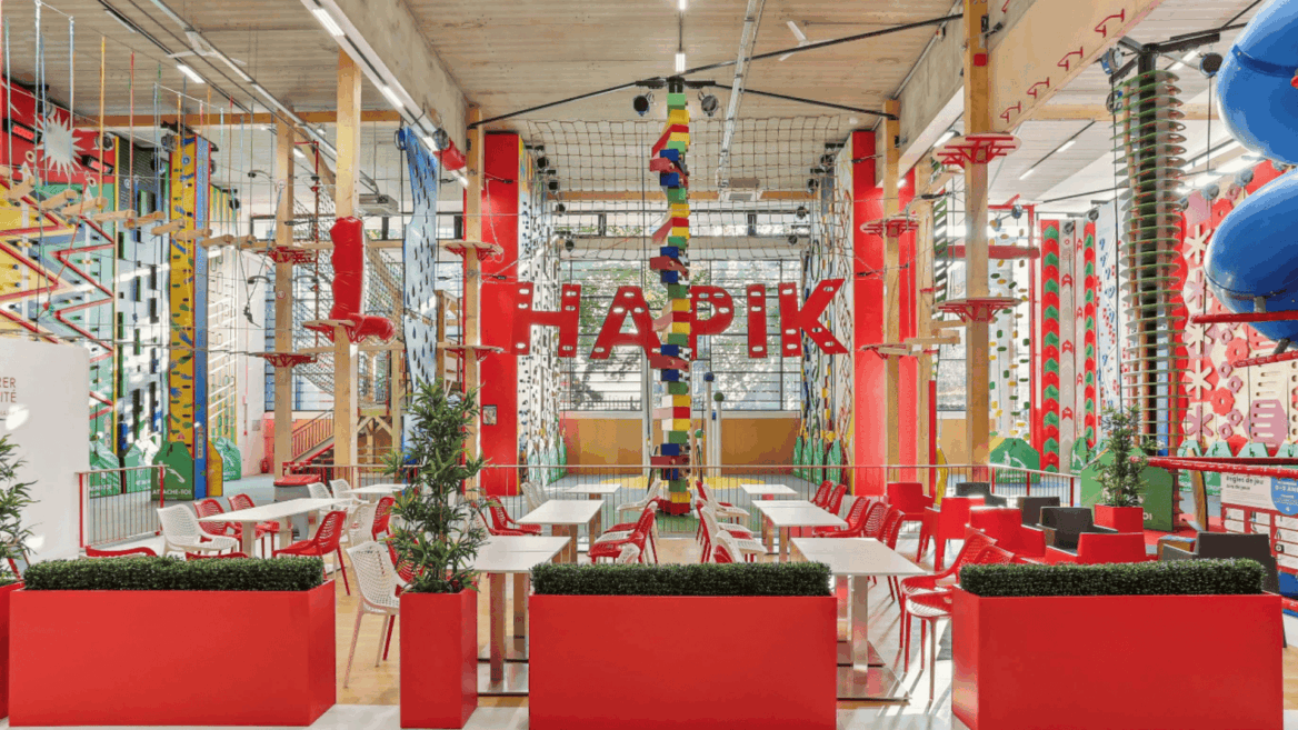 centre daventure indoor hapik coloré et familial