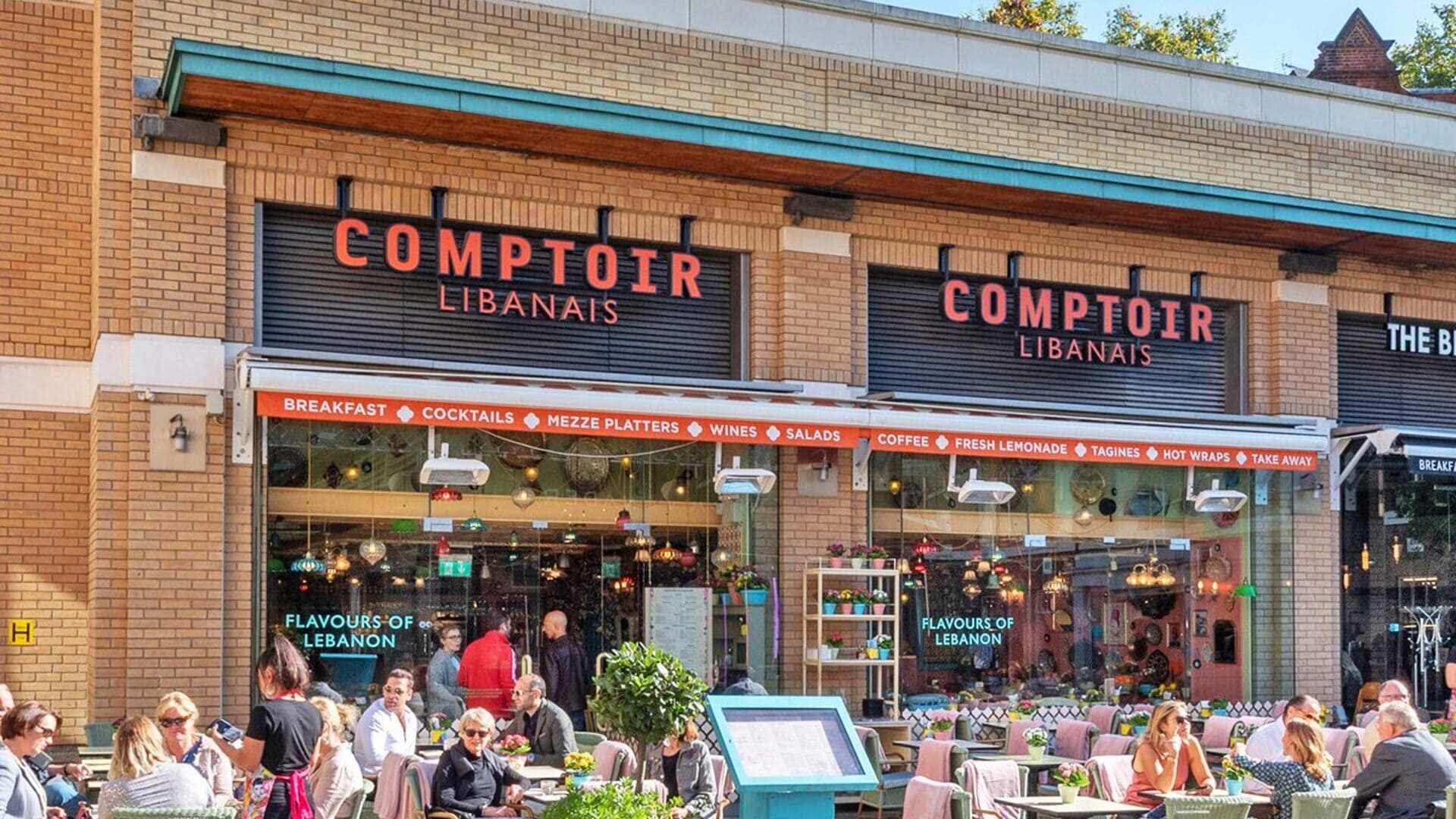 restaurant libanais comptoir libanais avec terrasse animée