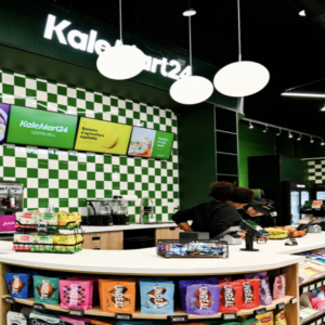 intérieur d’épicerie moderne avec comptoir design et écrans