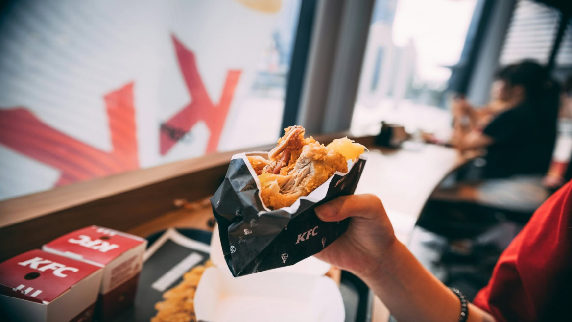 kfc fried chicken sandwich close up