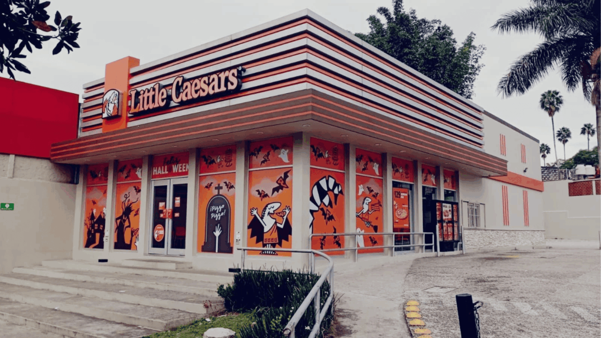 little caesars decorado para halloween
