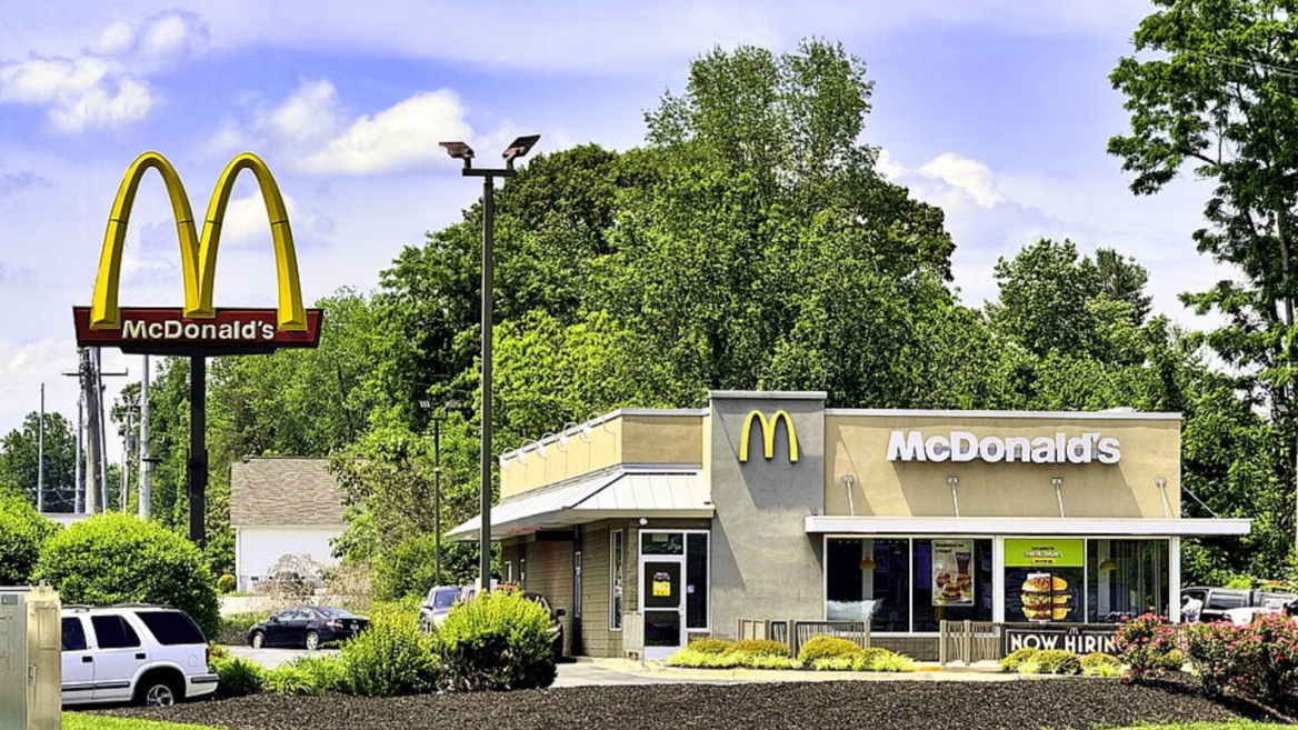 mcdonald’s restaurant exterior with roadside sign