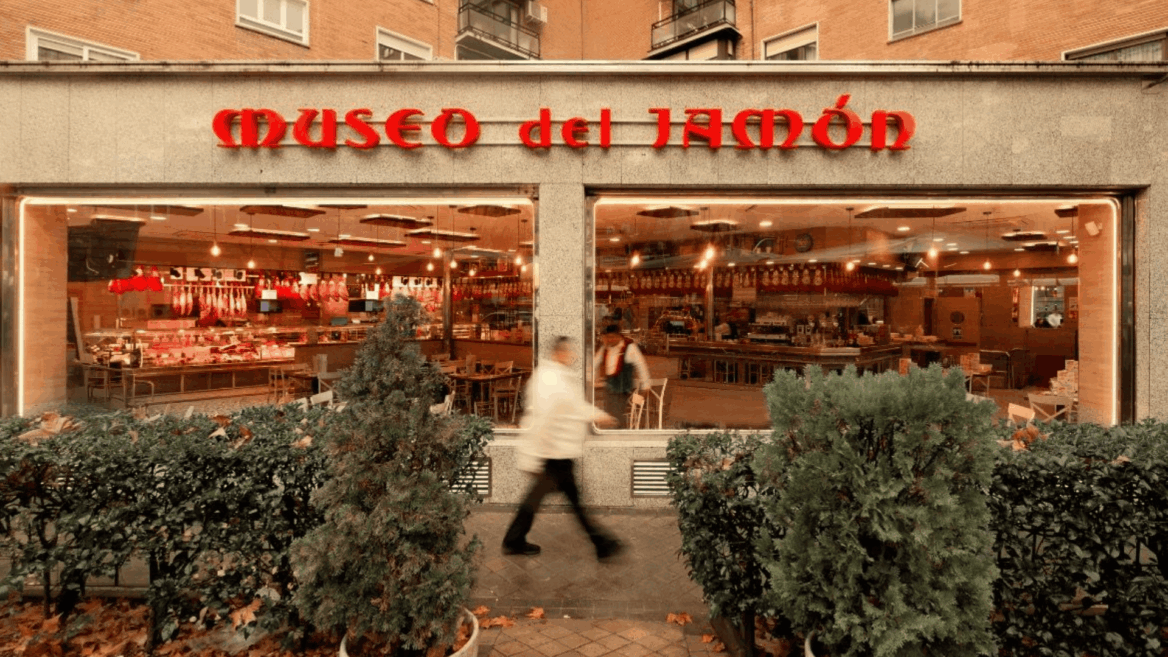 fachada del museo del jamón en madrid