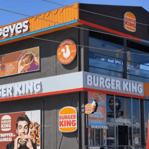 restaurant popeyes et burger king, façade moderne
