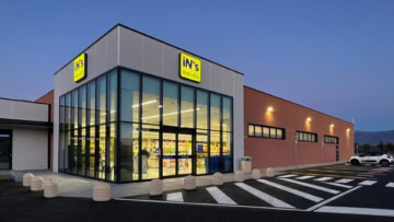 supermercato moderno in’s mercato al tramonto