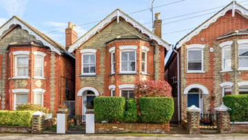 victorian brick terraced houses with front gardens