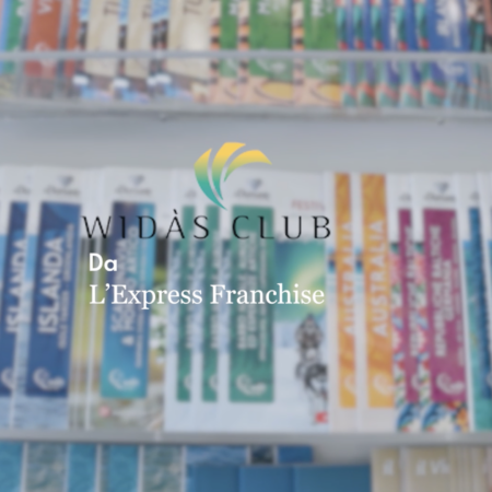 widas club, franchise voyage sur brochures colorées