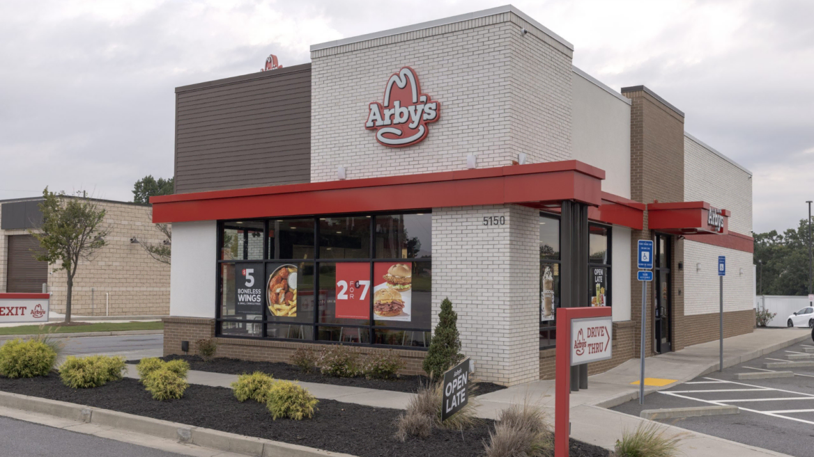 arby’s restaurant exterior with drive thru signage