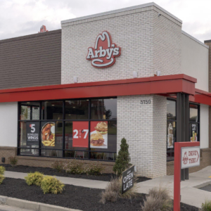arby’s restaurant exterior with drive thru signage