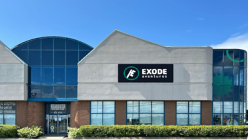 façade moderne d’exode aventures en centre commercial