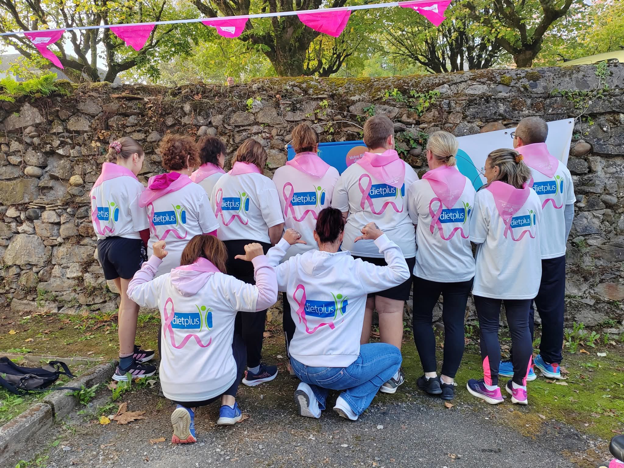 groupe dietplus en rose pour octobre rose