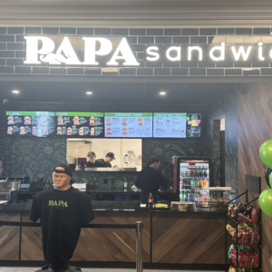 intérieur papa sandwich : comptoir moderne et menu lumineux